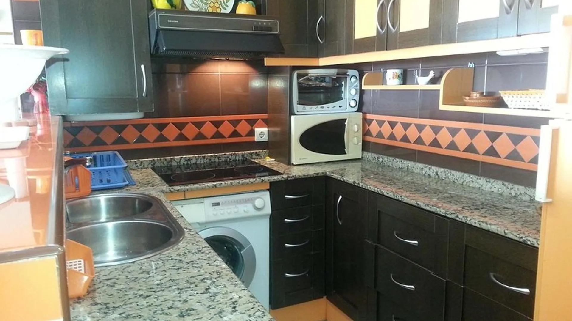 Apartment With 3 Bedrooms In Fuengirola, With Wonderful Sea View, Furn 0*, 푸엔히롤라